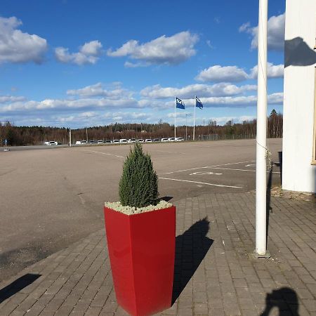 Trestads Restaurang Hotell&Pensionat Vänersborg Exterior foto